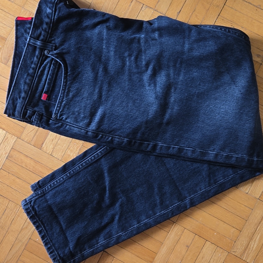 HUGO Men's Dark Blue Slim Straight Jeans